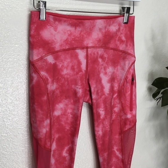 Lululemon Pink Tie Dye Cropped Workout Leggings - Picture 3 of 7